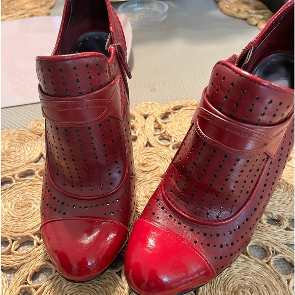 BCBGirls Booties - Picture 2 of 7